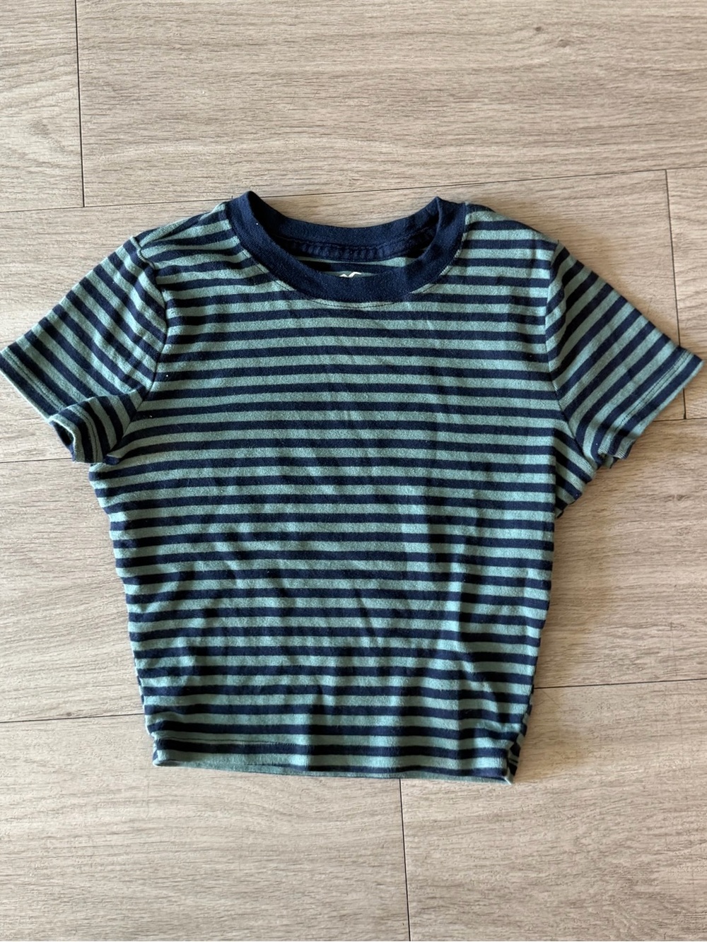 Short-Sleeve Striped Tee in Navy and Olive